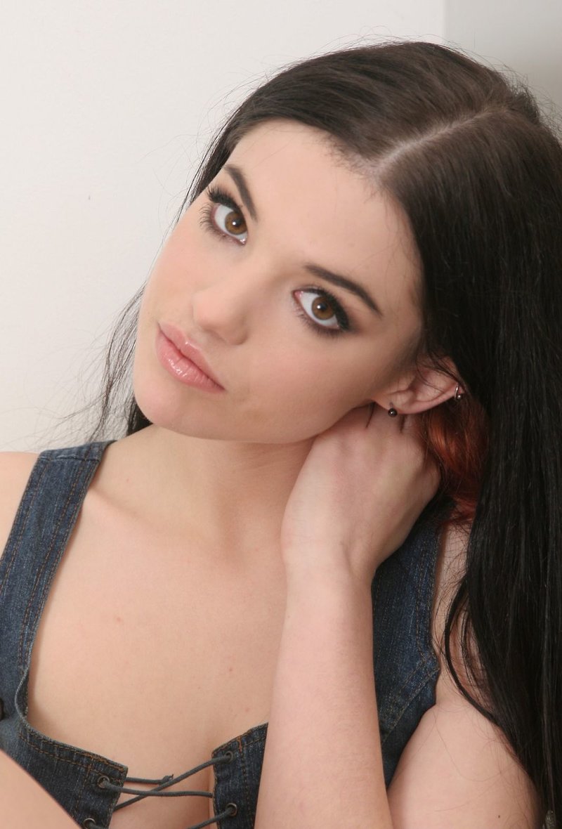 Валентина, 22 года, 1 размер груди